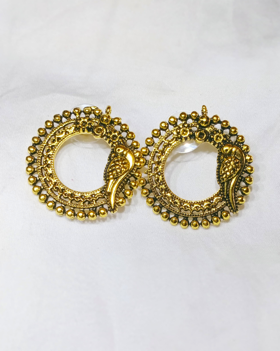 Golden oxidised Earring