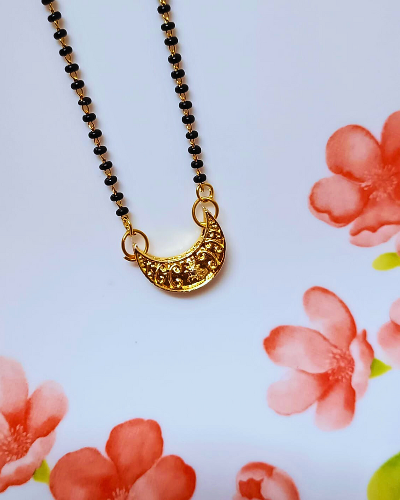 Chandrakor pendant Mangalsutra