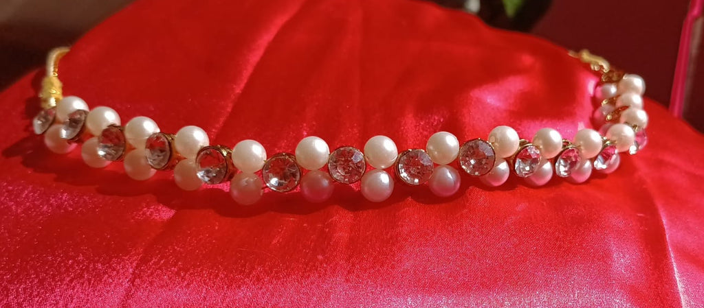 White pearl Kundan Choker